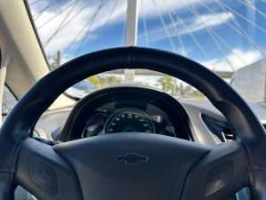 CHEVROLET SAIL LTZ SEDAN 4PTS EXTRA FULL 2013