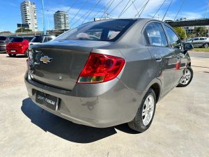 CHEVROLET SAIL LTZ SEDAN 4PTS EXTRA FULL 2013