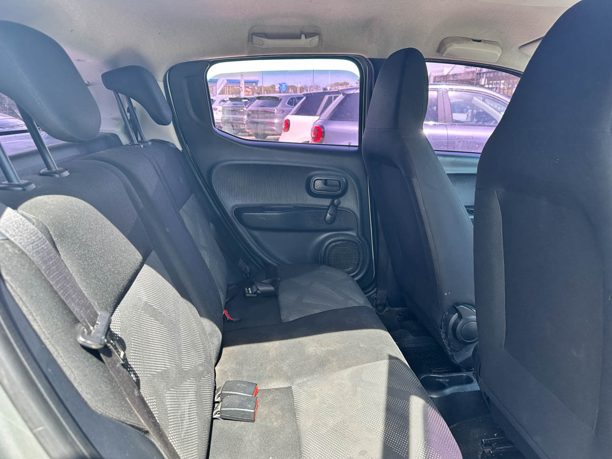 FIAT MOBI EASY SEDAN 5 PTS 2018