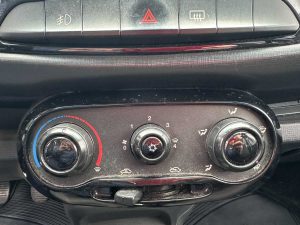 FIAT UNO WAY 1.4 FULL 5PTS 2016
