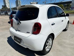 NISSAN MARCH EXTRA FULL 1.6 MT 5PTS 2014