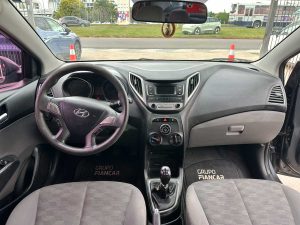 HYUNDAI HB20S 1.6 COMFORT PLUS 2017