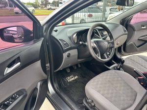 HYUNDAI HB20S 1.6 COMFORT PLUS 2017