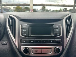 HYUNDAI HB20S 1.6 COMFORT PLUS 2017