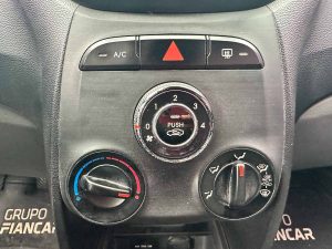 HYUNDAI HB20S 1.6 COMFORT PLUS 2017