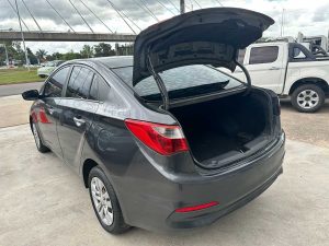 HYUNDAI HB20S 1.6 COMFORT PLUS 2017