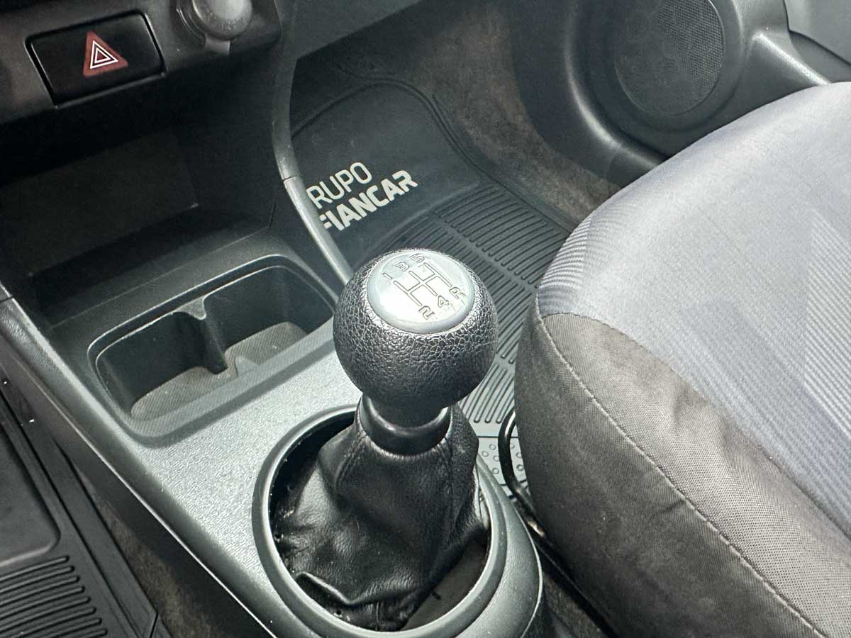 SUZUKI CELERIO GA 1.0 FULL 5PTS 2015