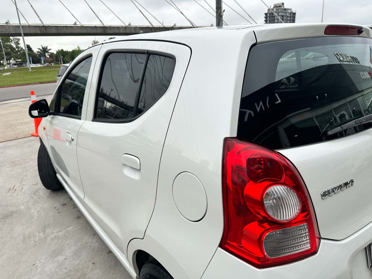 SUZUKI CELERIO GA 1.0 FULL 5PTS 2015