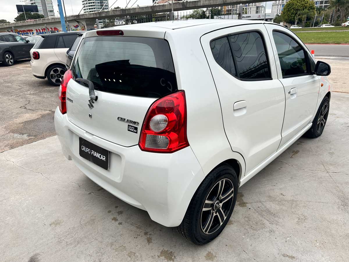 SUZUKI CELERIO GA 1.0 FULL 5PTS 2015