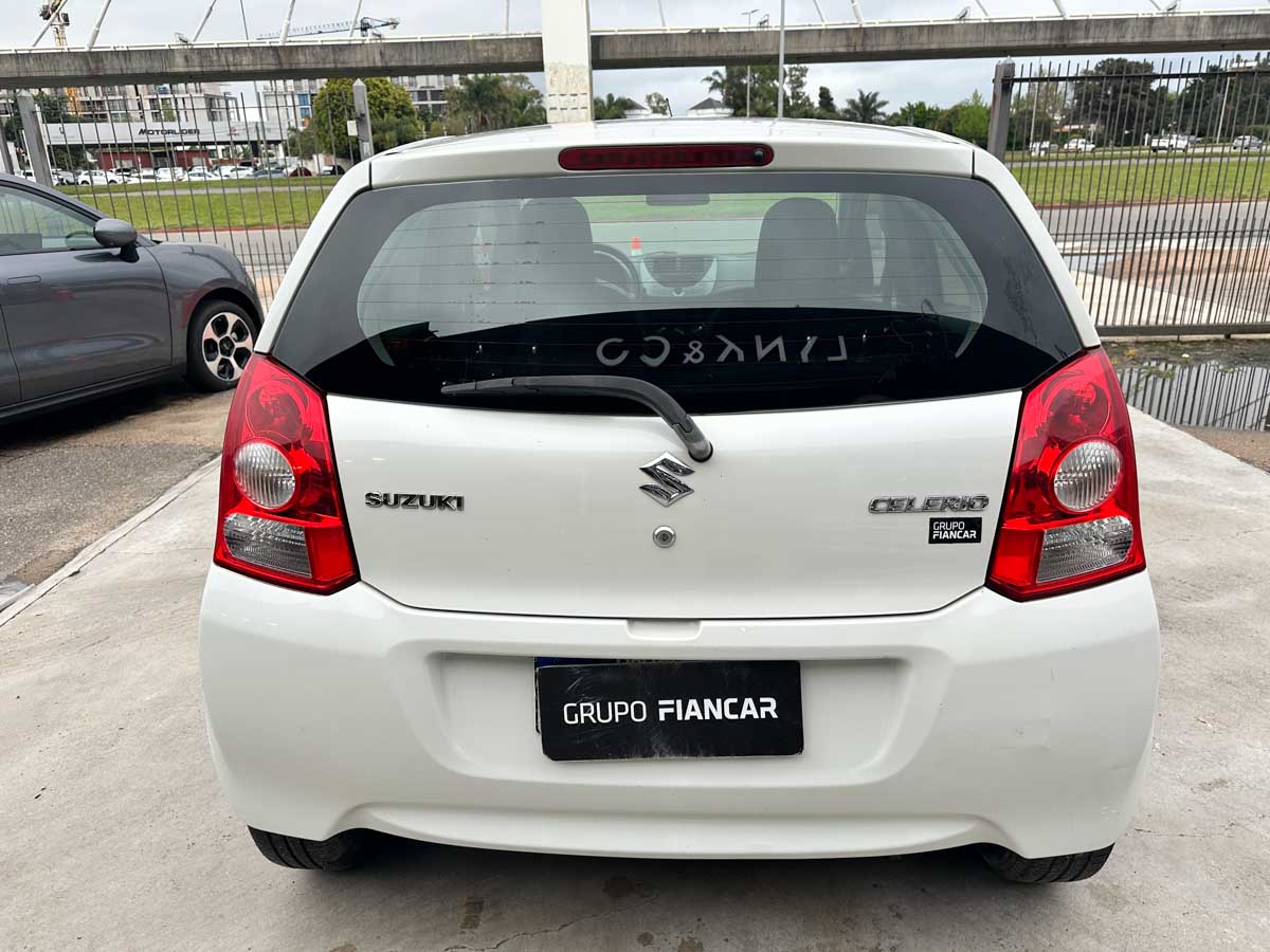 SUZUKI CELERIO GA 1.0 FULL 5PTS 2015