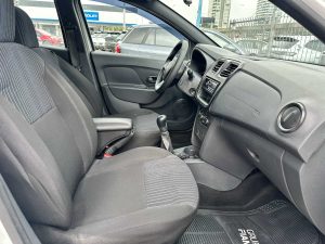 RENAULT LOGAN LIFE 1.0 MT FULL 4PTS 2023