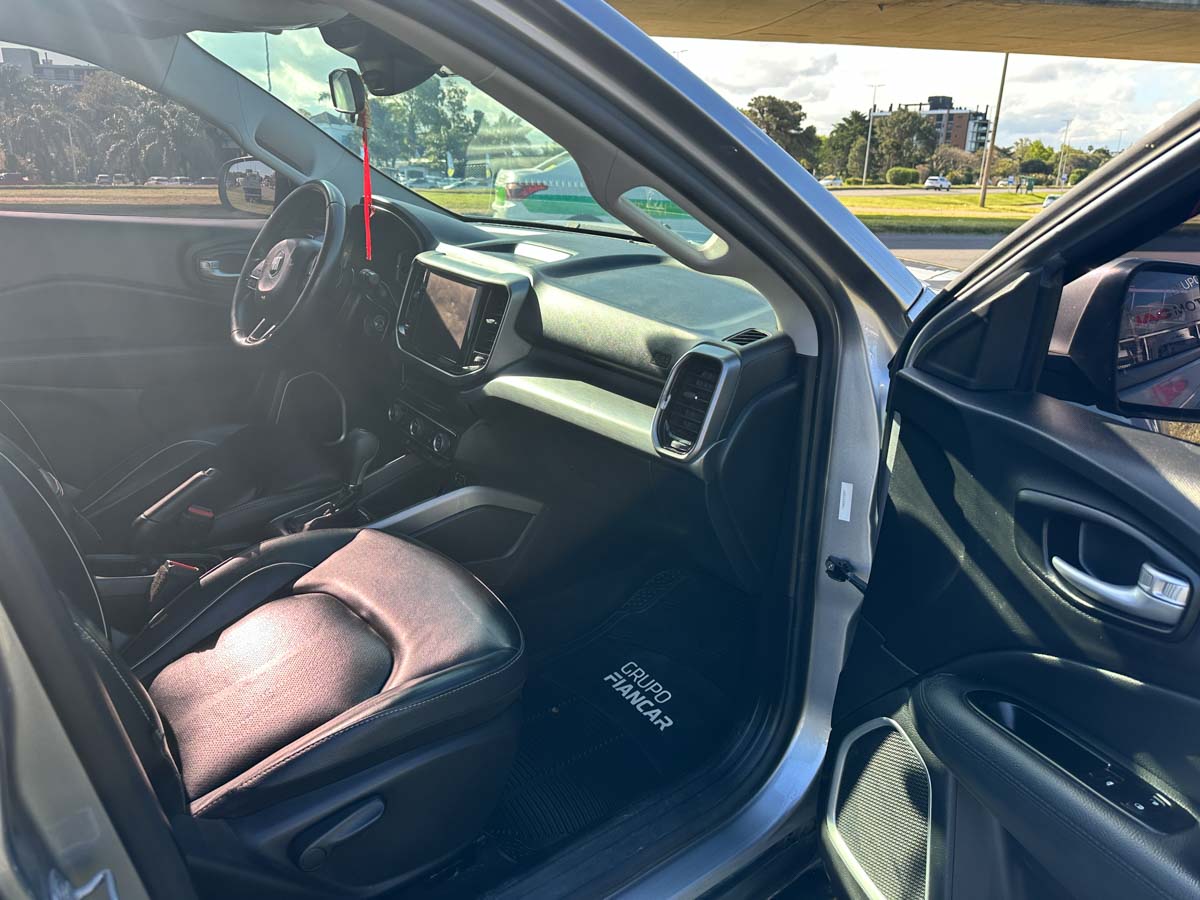 FIAT TORO FREEDOM AT6 DC 1.8 FULL 2022