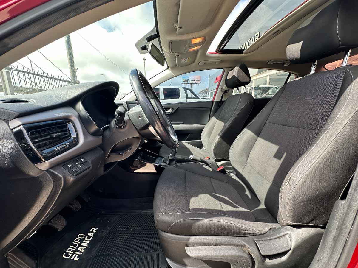 KIA RIO 4 EX PLUS MT EXTRA FULL SEDAN 4PTS 2019