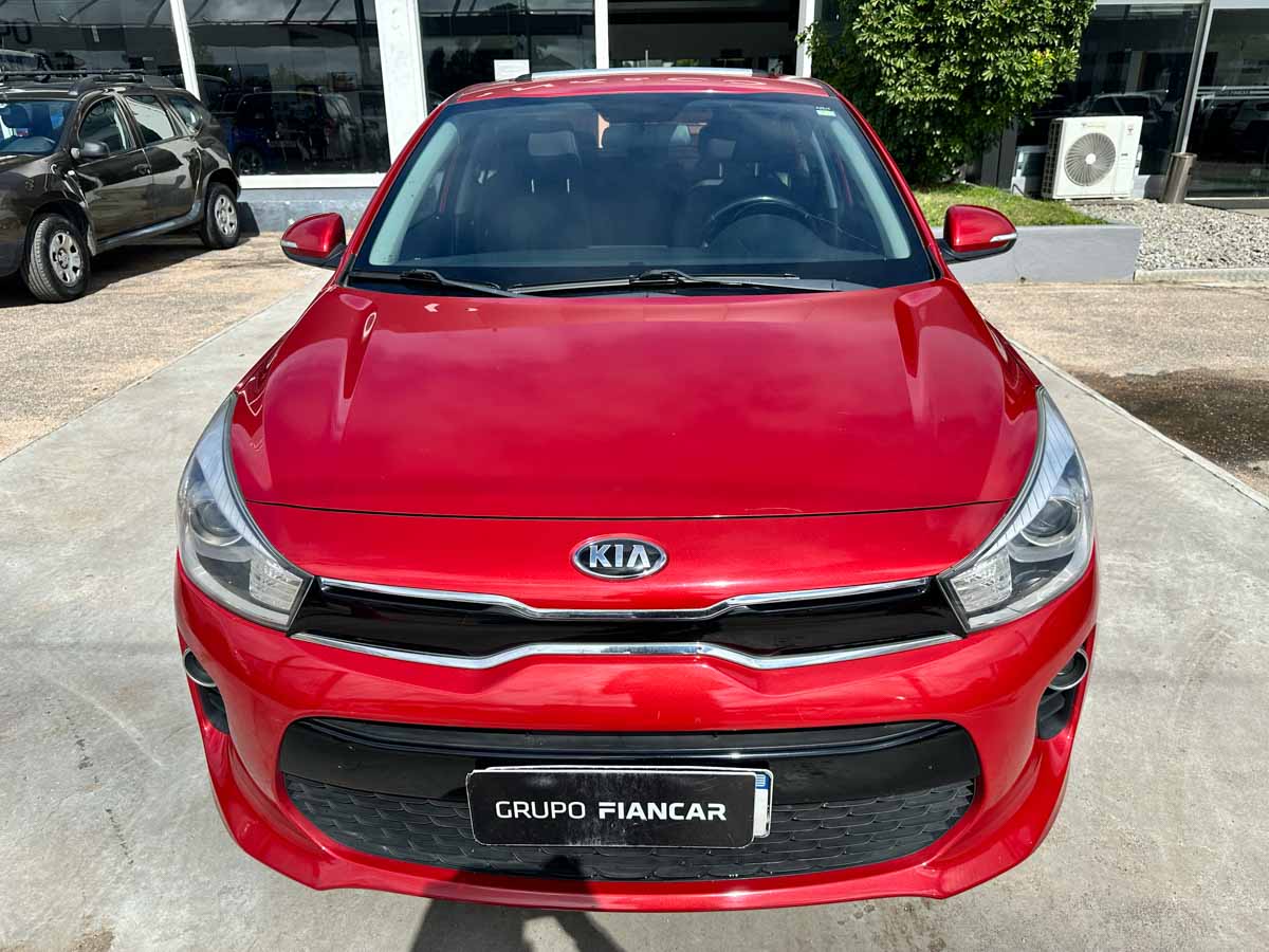 KIA RIO 4 EX PLUS MT EXTRA FULL SEDAN 4PTS 2019