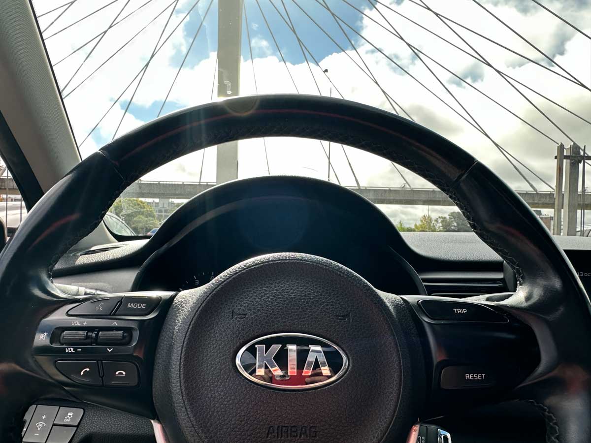 KIA RIO 4 EX PLUS MT EXTRA FULL SEDAN 4PTS 2019