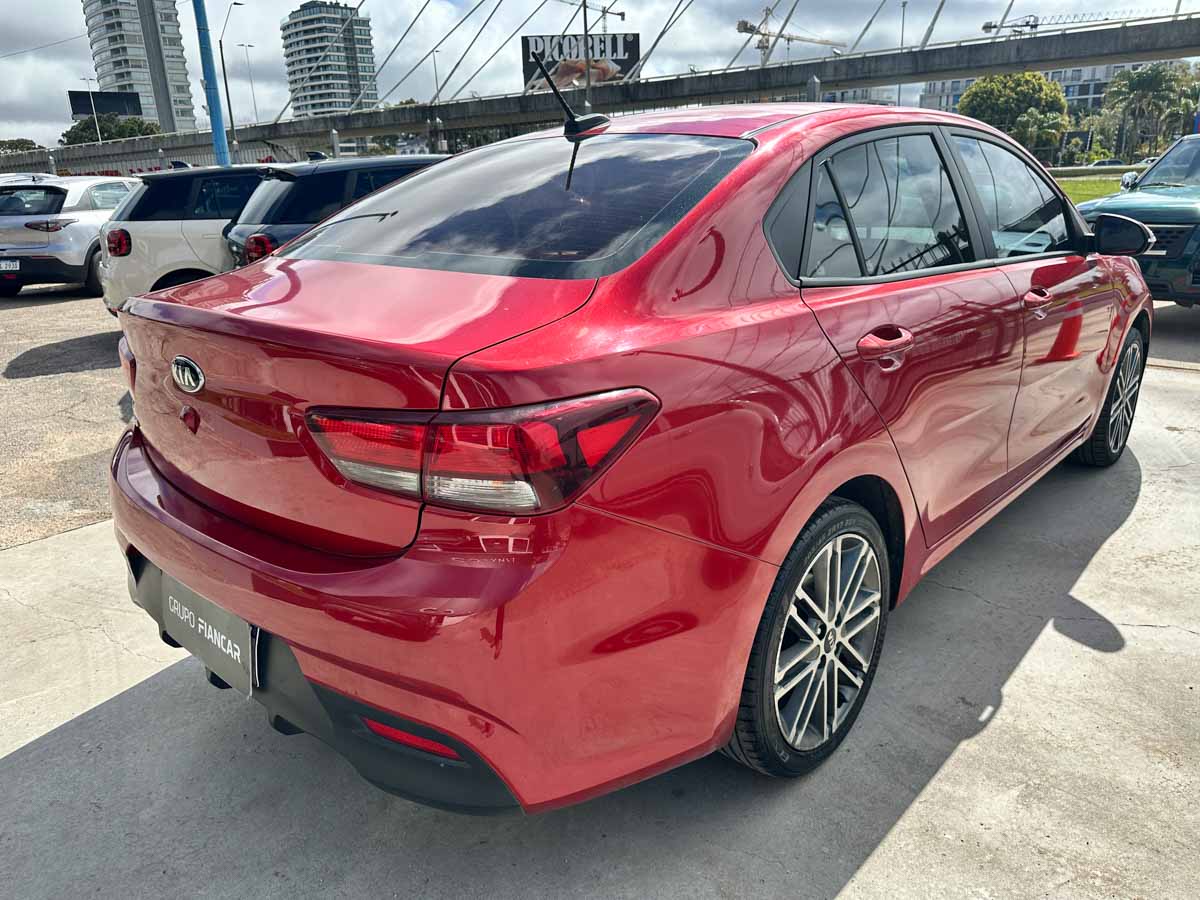 KIA RIO 4 EX PLUS MT EXTRA FULL SEDAN 4PTS 2019