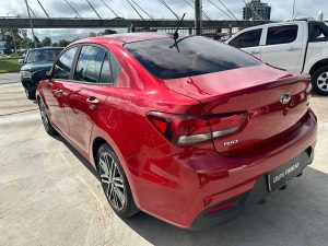 KIA RIO 4 EX PLUS MT EXTRA FULL SEDAN 4PTS 2019