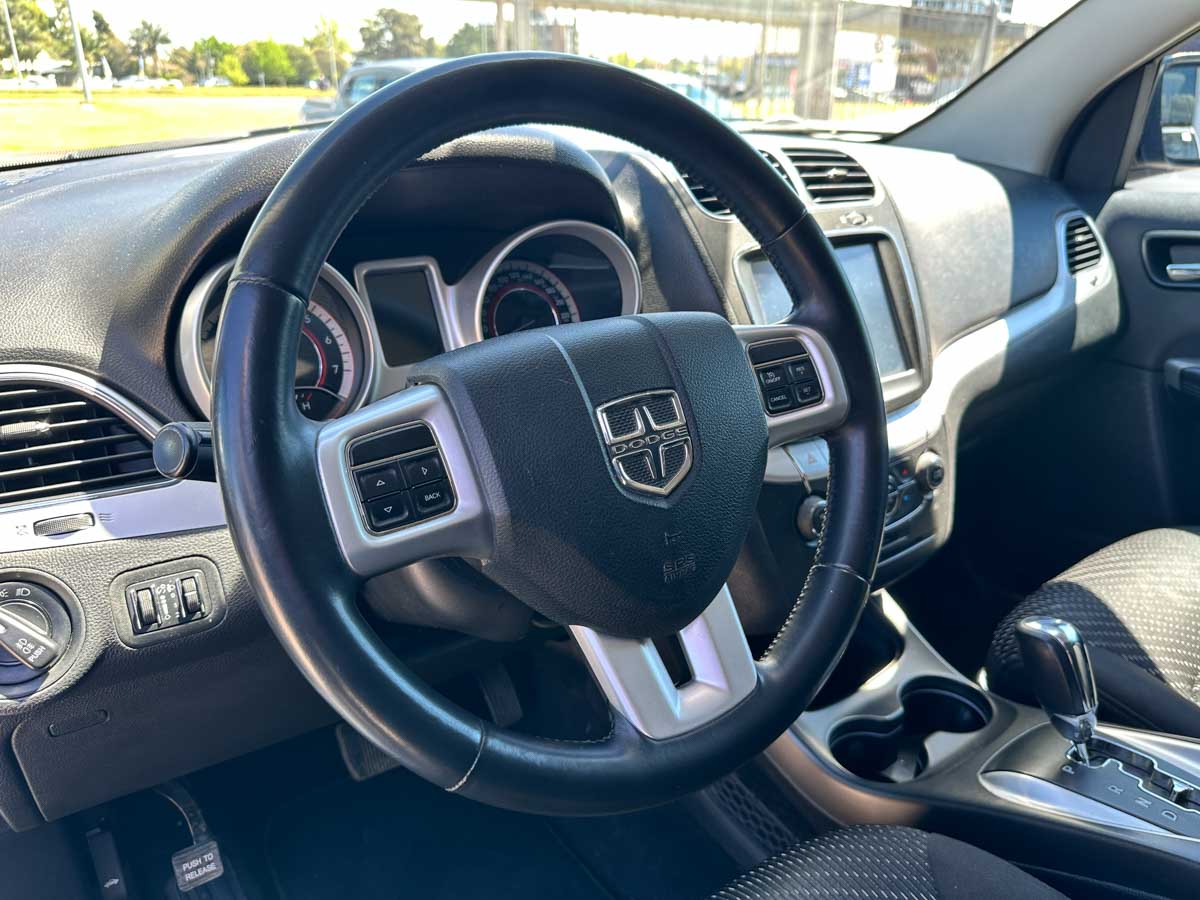 DODGE JOURNEY SE 2.4 AT 7PLAZAS 2015