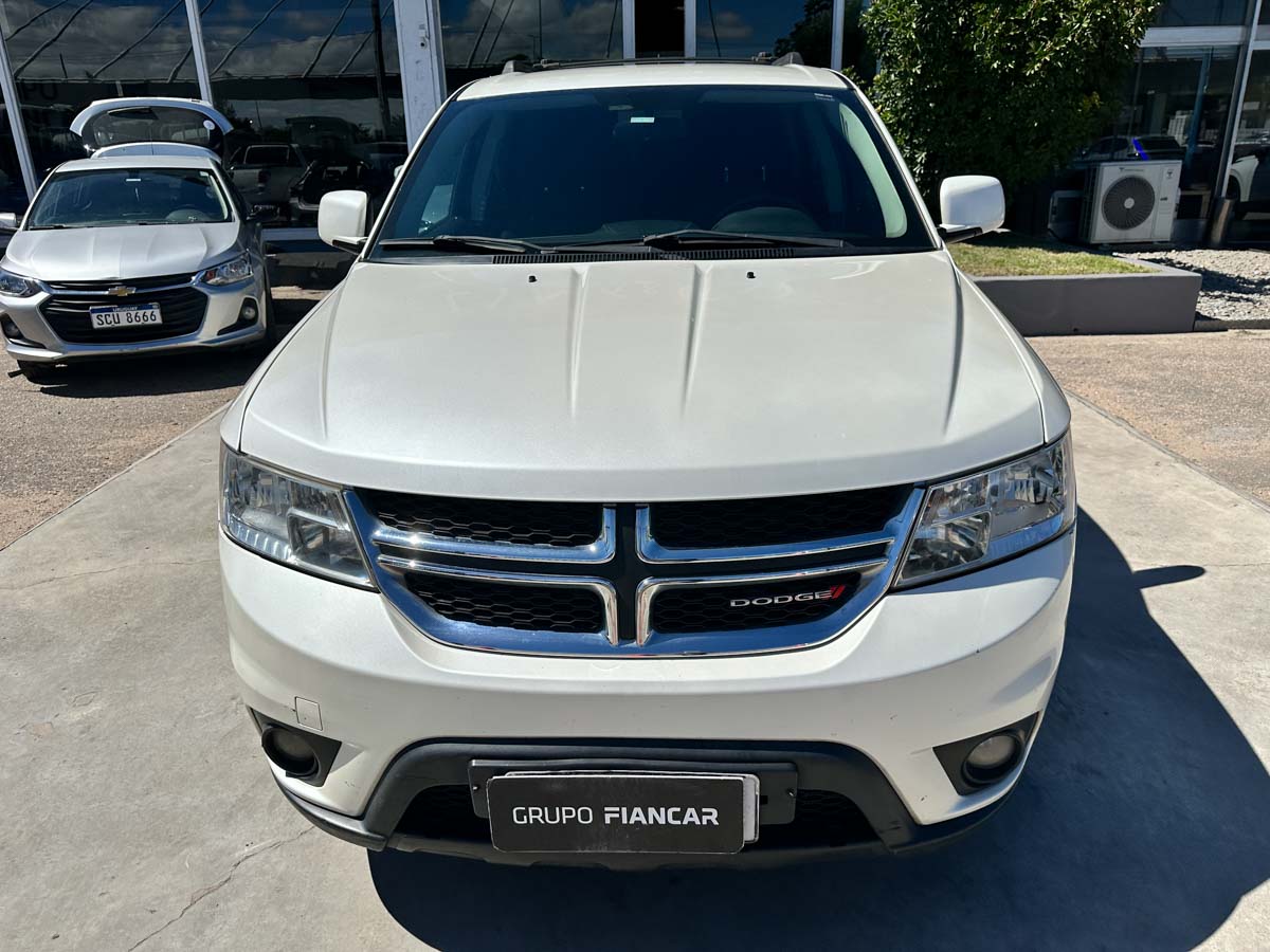 DODGE JOURNEY SE 2.4 AT 7PLAZAS 2015