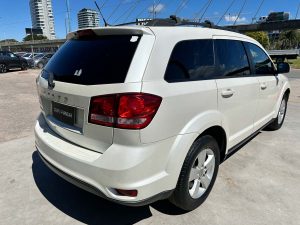 DODGE JOURNEY SE 2.4 AT 7PLAZAS 2015