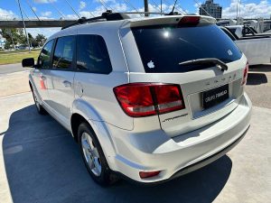 DODGE JOURNEY SE 2.4 AT 7PLAZAS 2015