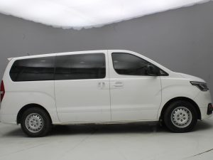 HYUNDAI H1 MINIBUS 2021