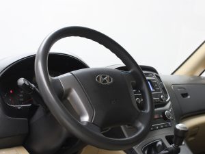 HYUNDAI H1 MINIBUS 2021