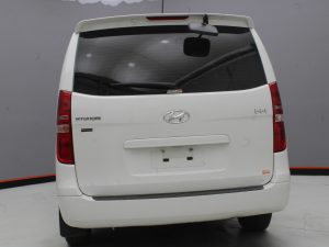 HYUNDAI H1 MINIBUS 2021