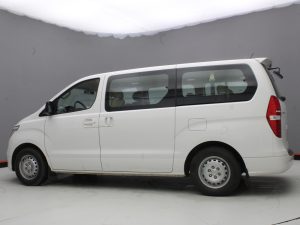 HYUNDAI H1 MINIBUS 2021