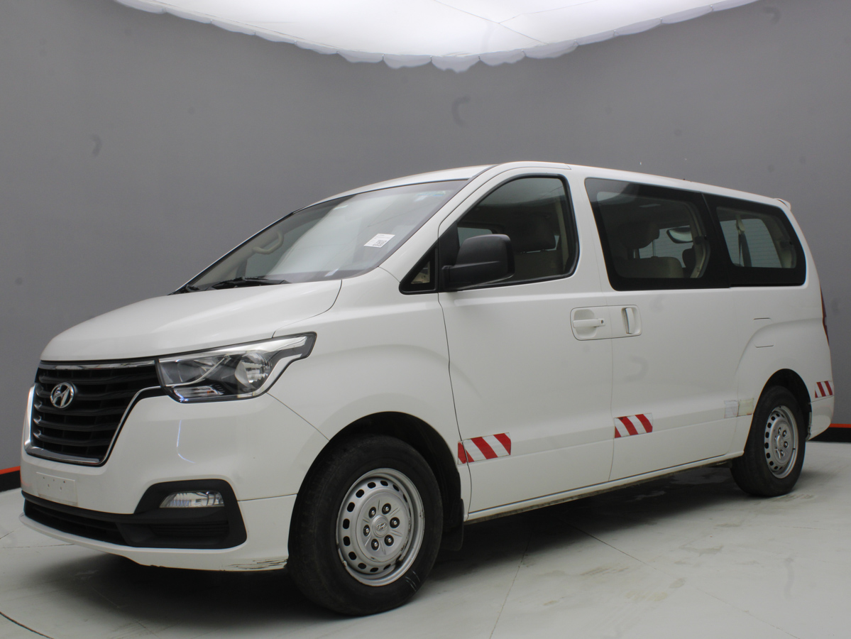 HYUNDAI H1 MINIBUS 2020