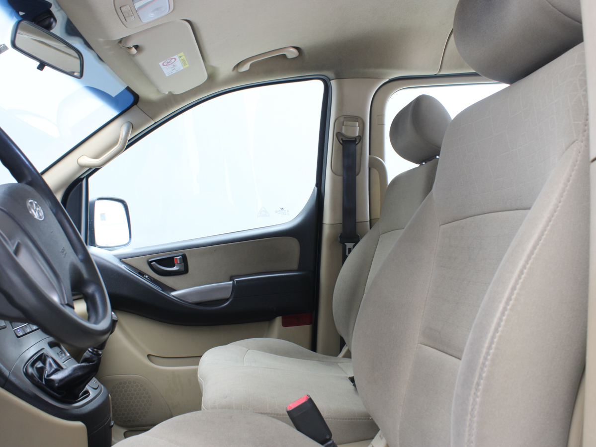 HYUNDAI H1 MINIBUS 2020