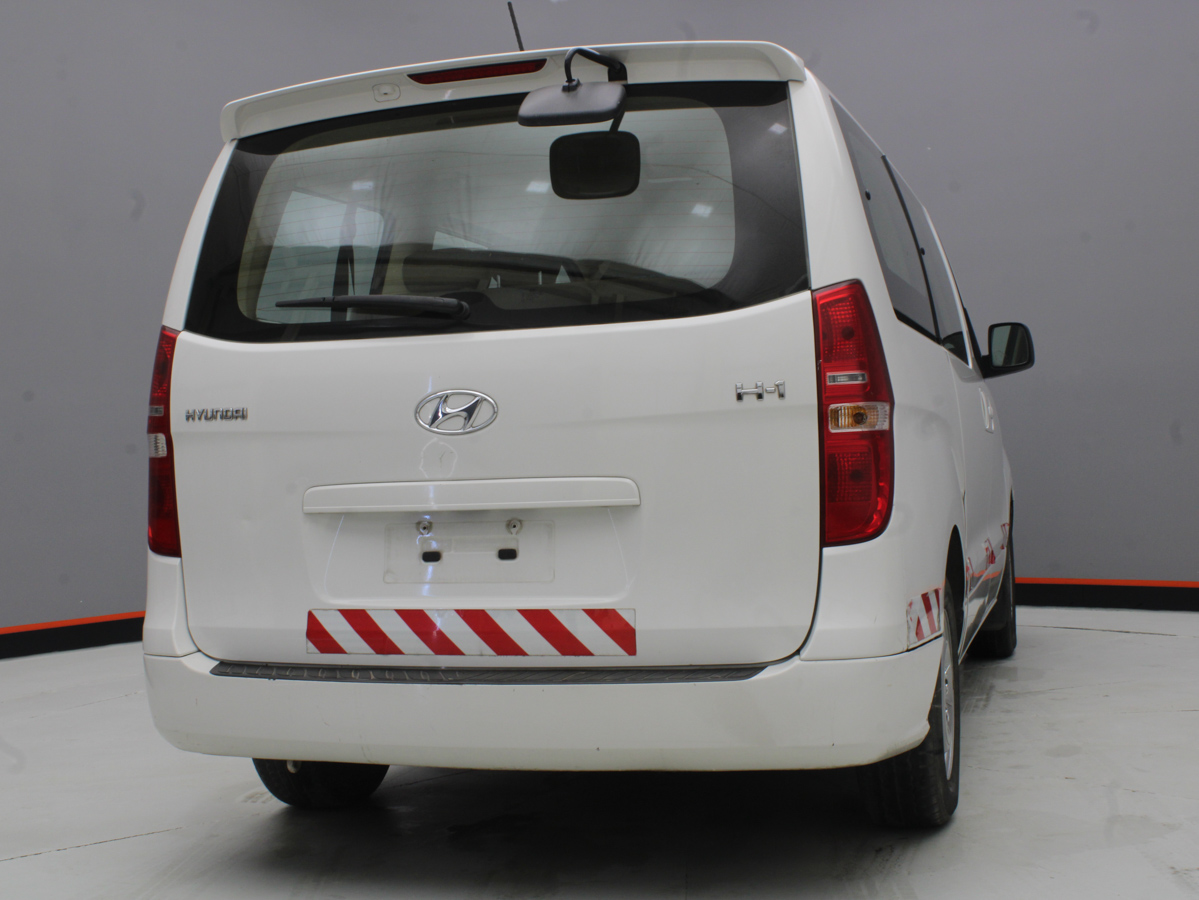 HYUNDAI H1 MINIBUS 2020