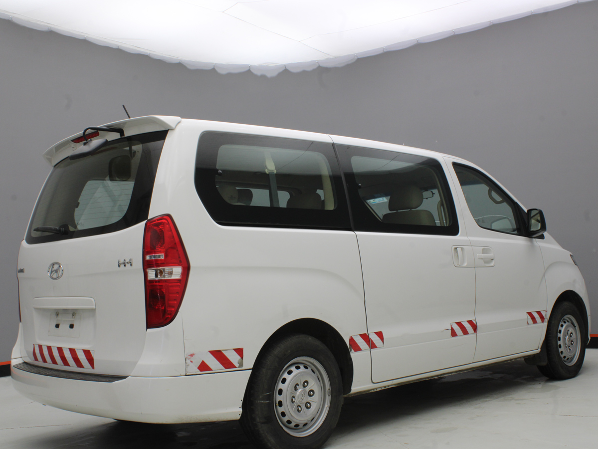 HYUNDAI H1 MINIBUS 2020