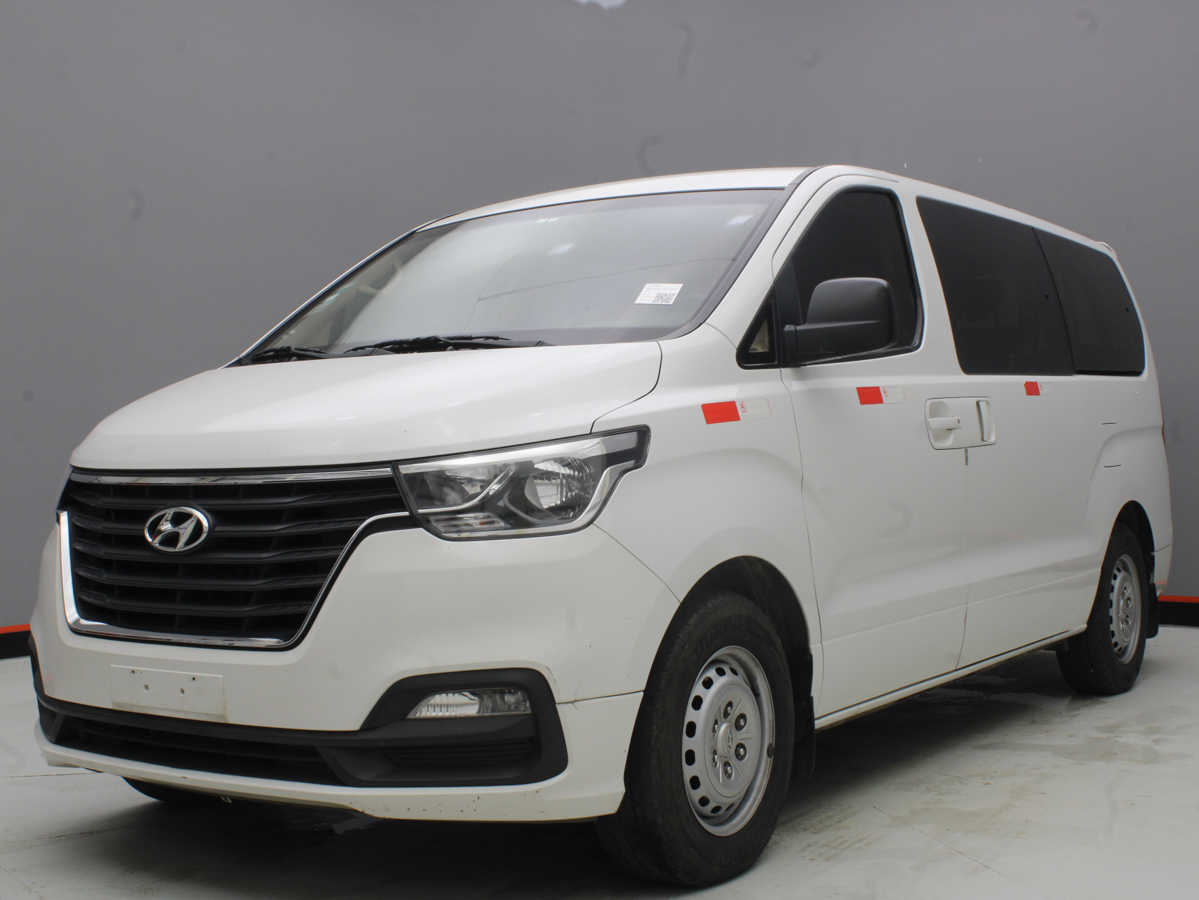 HYUNDAI H1 MINIBUS 2021