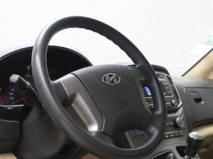 HYUNDAI H1 MINIBUS 2021
