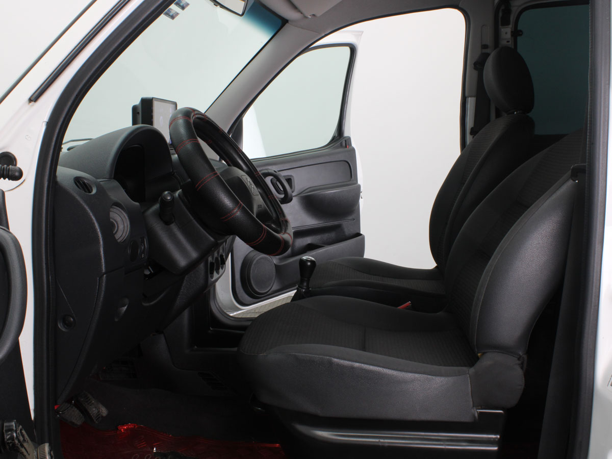 CITROEN BERLINGO M69 1.6 ESSENCE 2023
