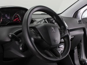 PEUGEOT 208 ACTIVE 1.2E 2015