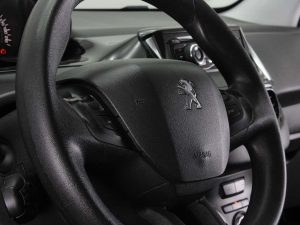 PEUGEOT 208 ACTIVE 1.2E 2015