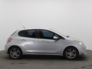 PEUGEOT 208 ACTIVE 1.2E 2015