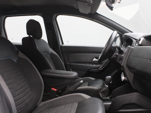RENAULT DUSTER AT 2023