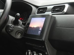 RENAULT DUSTER AT 2023