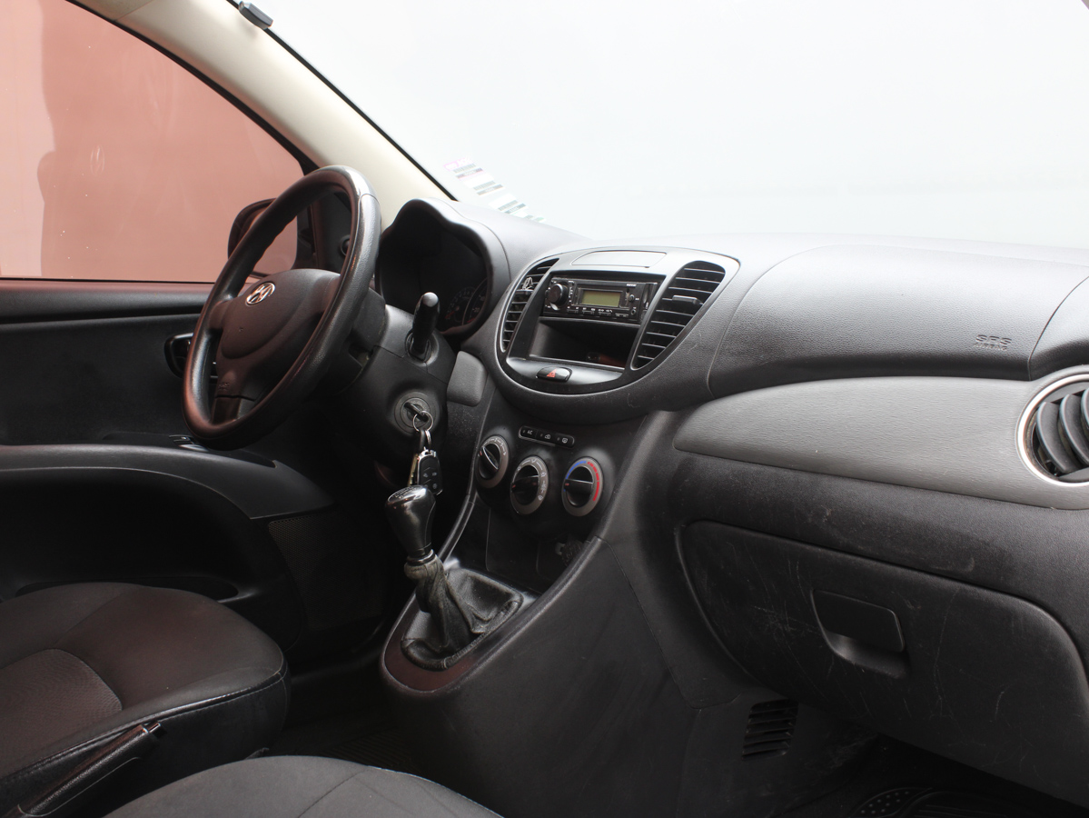 HYUNDAI I10 GL 2015