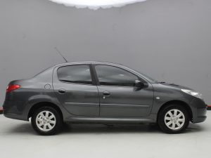 PEUGEOT 207 2012
