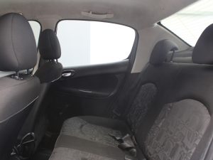 PEUGEOT 207 2012