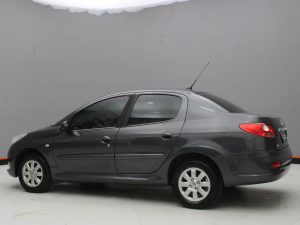 PEUGEOT 207 2012