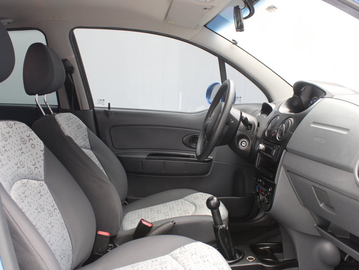 CHEVROLET SPARK LT 2014
