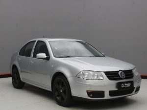 VOLKSWAGEN BORA 2010