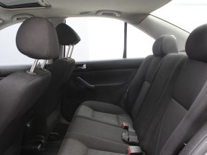 VOLKSWAGEN BORA 2010