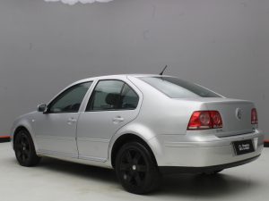 VOLKSWAGEN BORA 2010