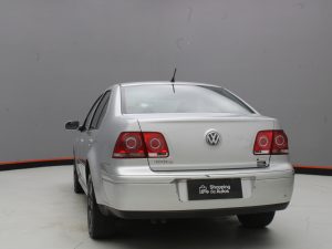 VOLKSWAGEN BORA 2010